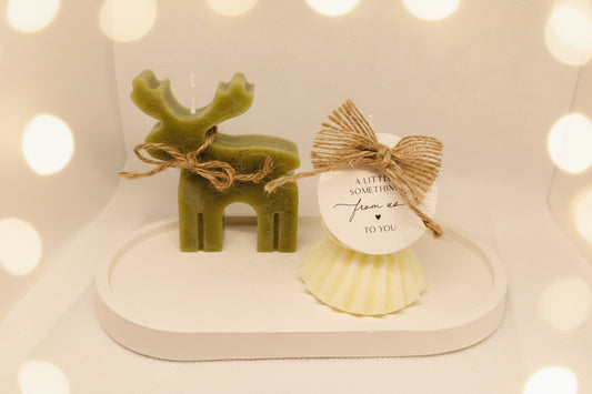 Reindeer & Tree Candle Set